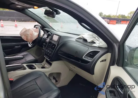 2019 Dodge Grand Caravan Sxt z USA, uszkodzony, nr VIN 2C4RDGCG1KR516700